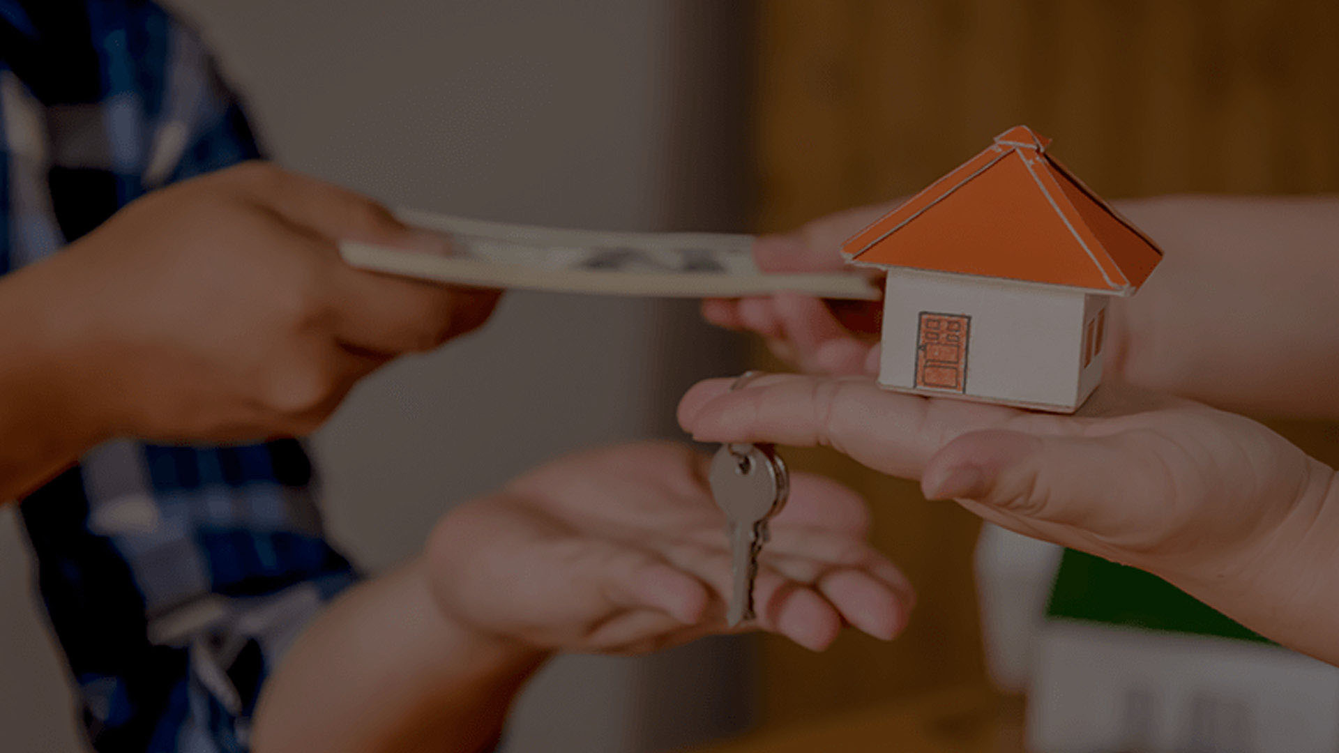Understanding The Process: How To Work With A Conveyancing Lawyer In Queensland When Selling A Property